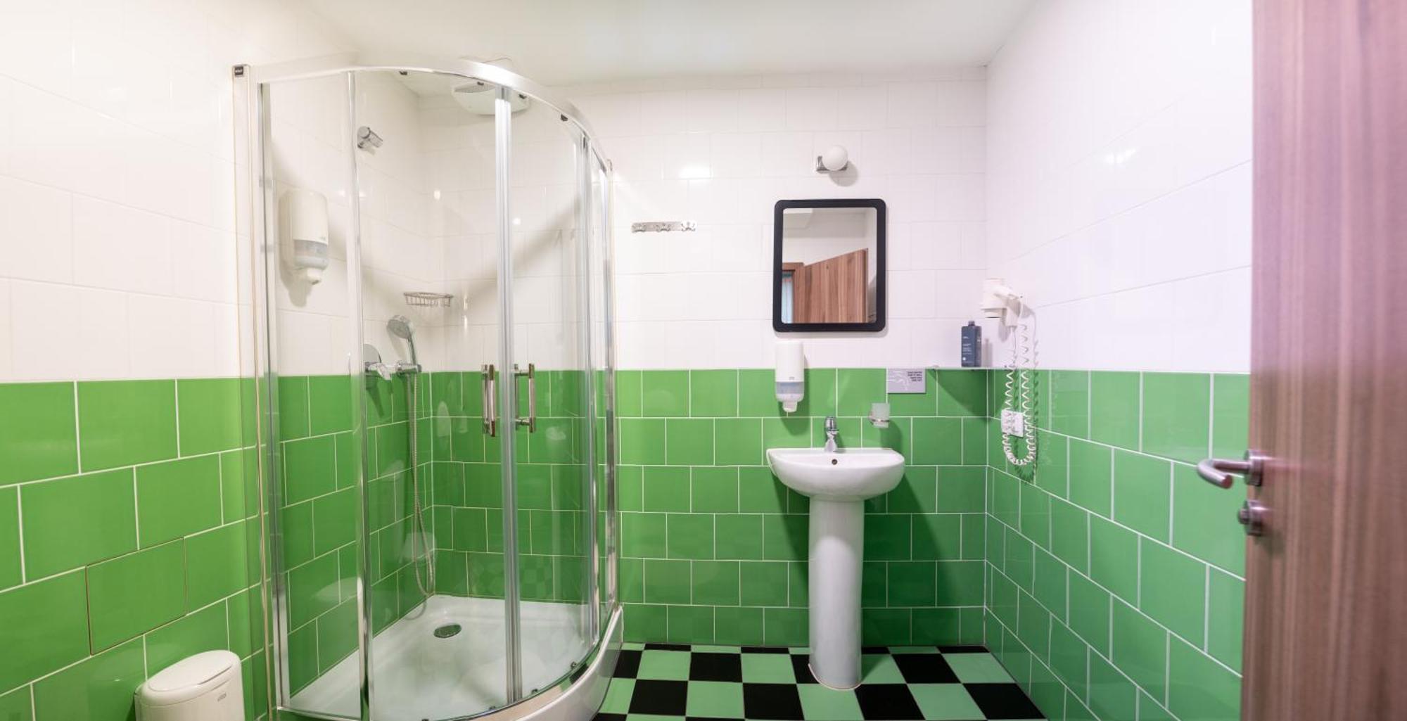 Safestay Bratislava Presidential Palace Ngoại thất bức ảnh