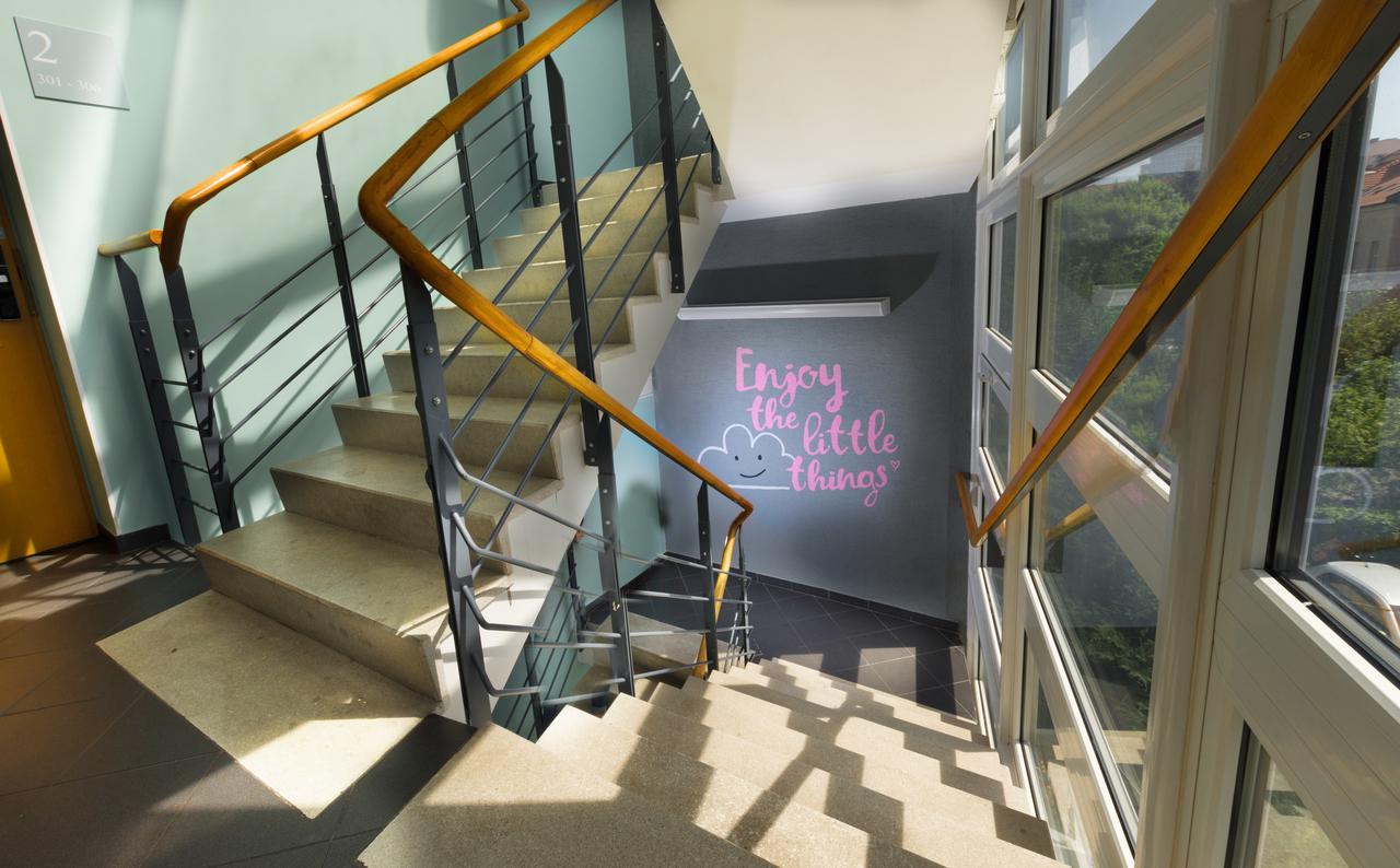 Safestay Bratislava Presidential Palace Ngoại thất bức ảnh