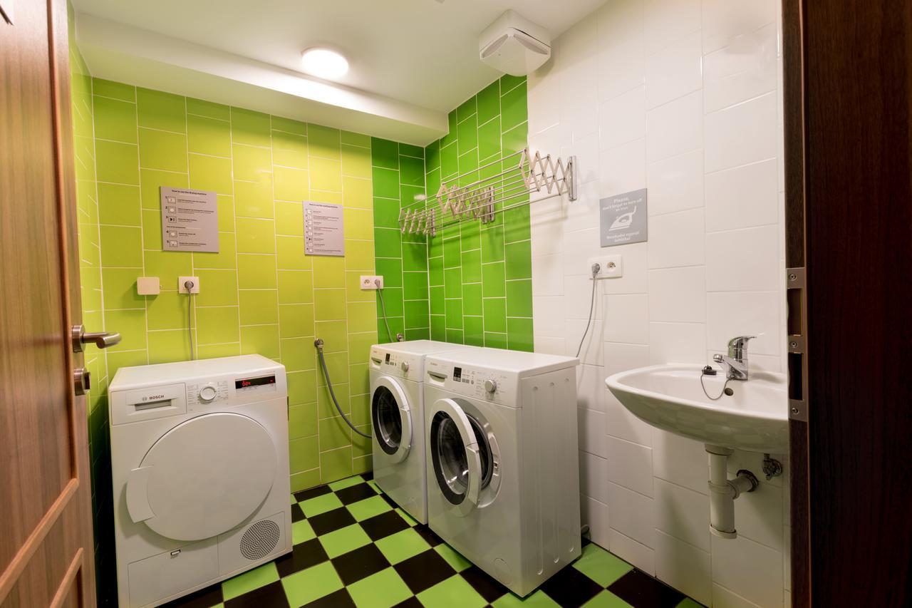 Safestay Bratislava Presidential Palace Ngoại thất bức ảnh