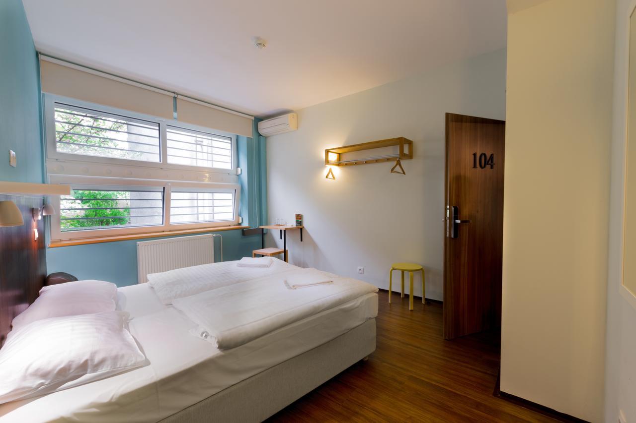 Safestay Bratislava Presidential Palace Ngoại thất bức ảnh